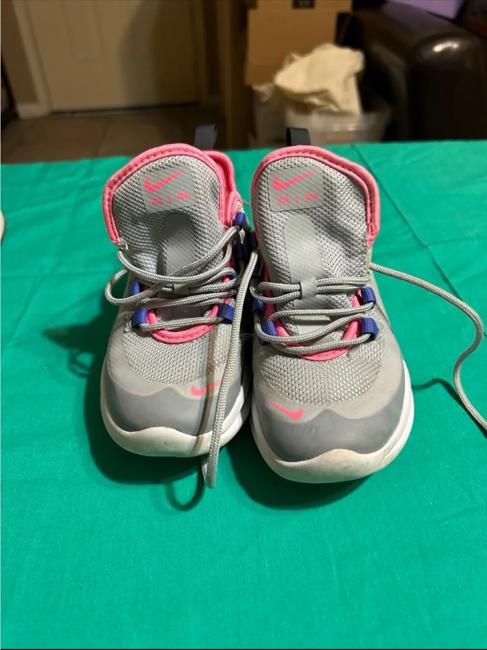 Nike Kids Gray and Pink Mesh Sneakers